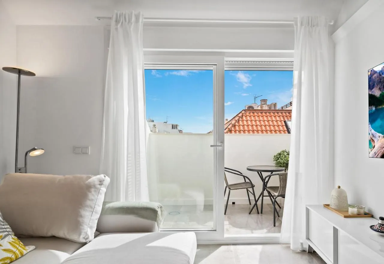Private Terrace Apartment In Fuengirola By Costarentals - Ref 223
