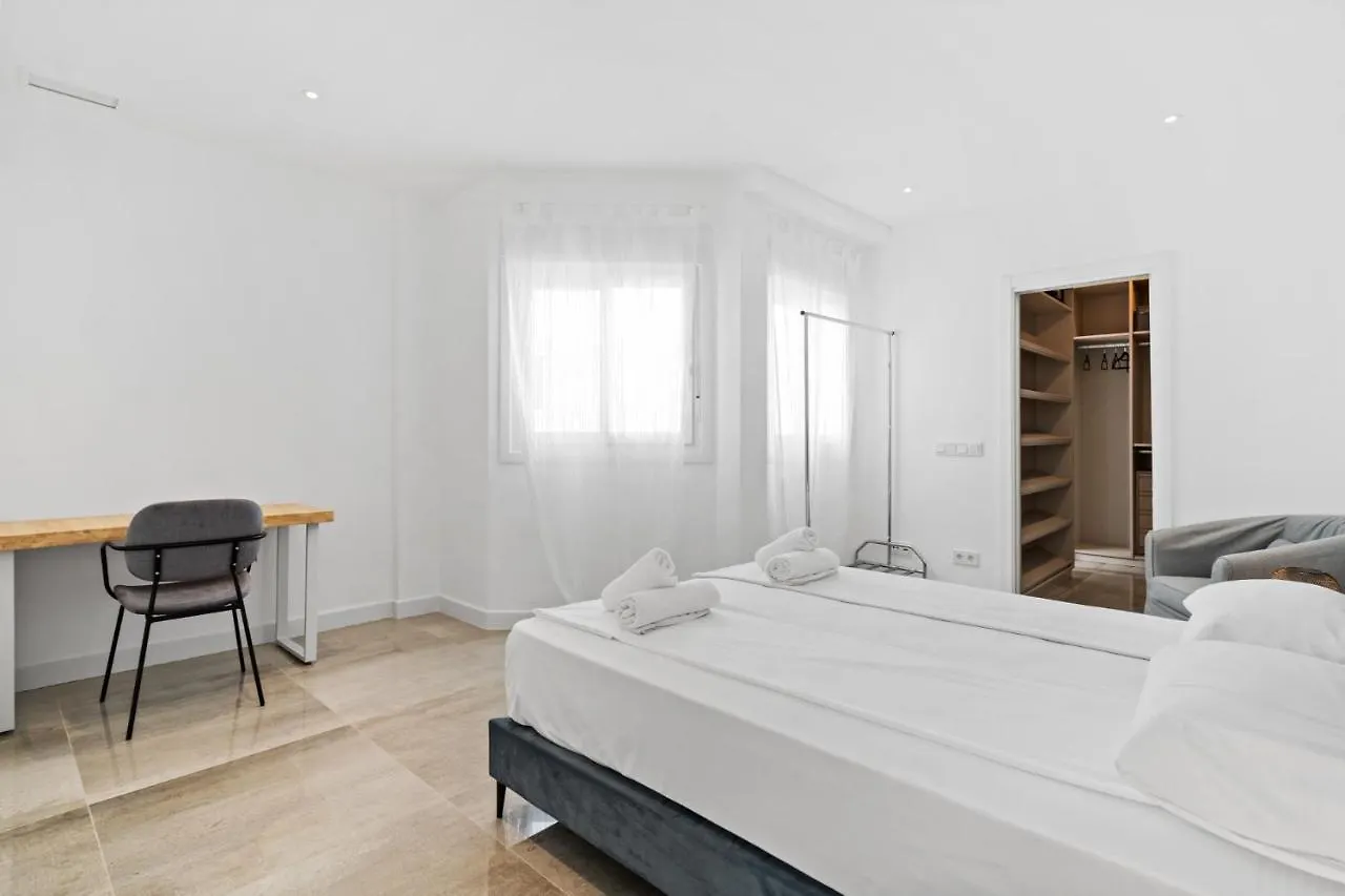 Private Terrace Apartment In Fuengirola By Costarentals - Ref 223