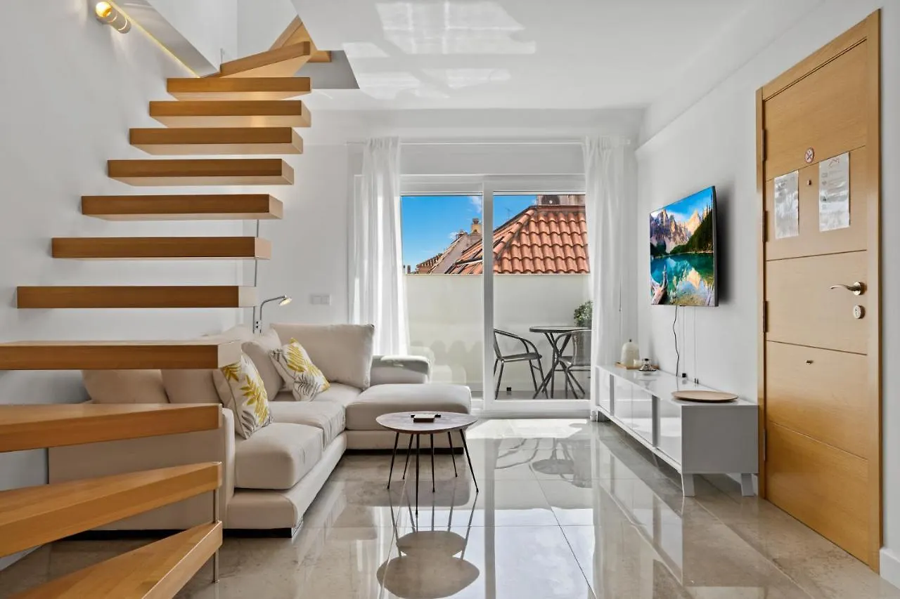 Private Terrace Apartment In Fuengirola By Costarentals - Ref 223